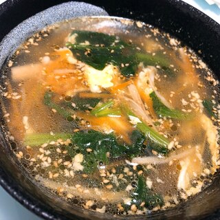 具沢山★ほうれん草とにんじんとえのきの中華スープ